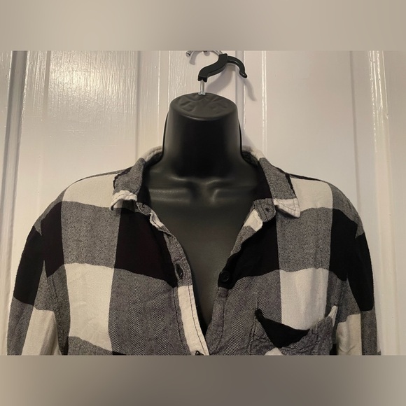 2 for $6 Black & White Flannel - Picture 2 of 8